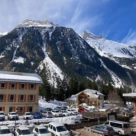 Apartment 4 Personnes Au Pied Des Pistes *
